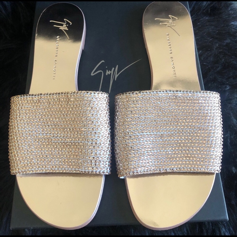 Giuseppe Crystal Slides